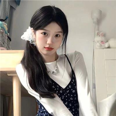 黑夜里的眼睛